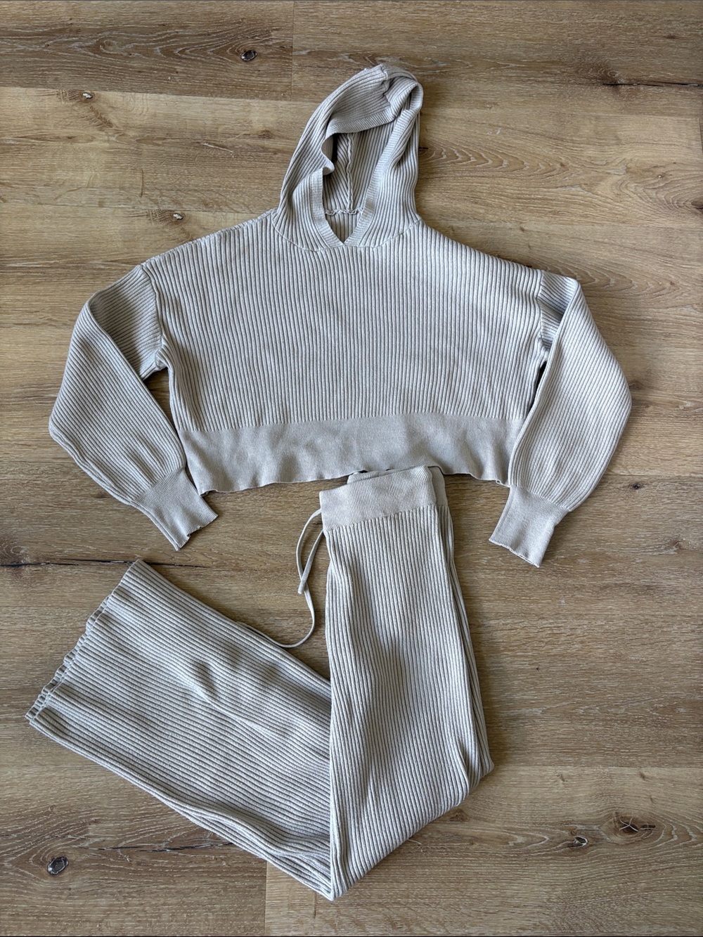 Ribbed Cream Matching Set